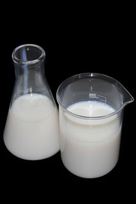 Adhesive 100% Acrylic Polymer Emulsion Mildew Resistance APEO Free For Buildings